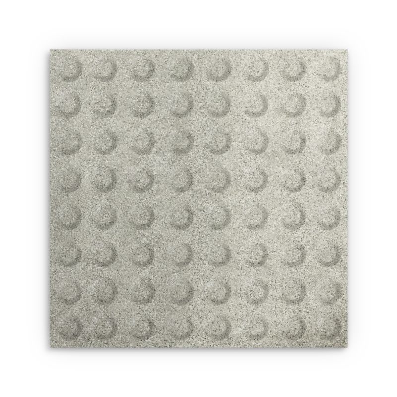 Taktile keramiske fliser med knotter – Lysegrå spettet m/små sorte prikker, 40*40 cm